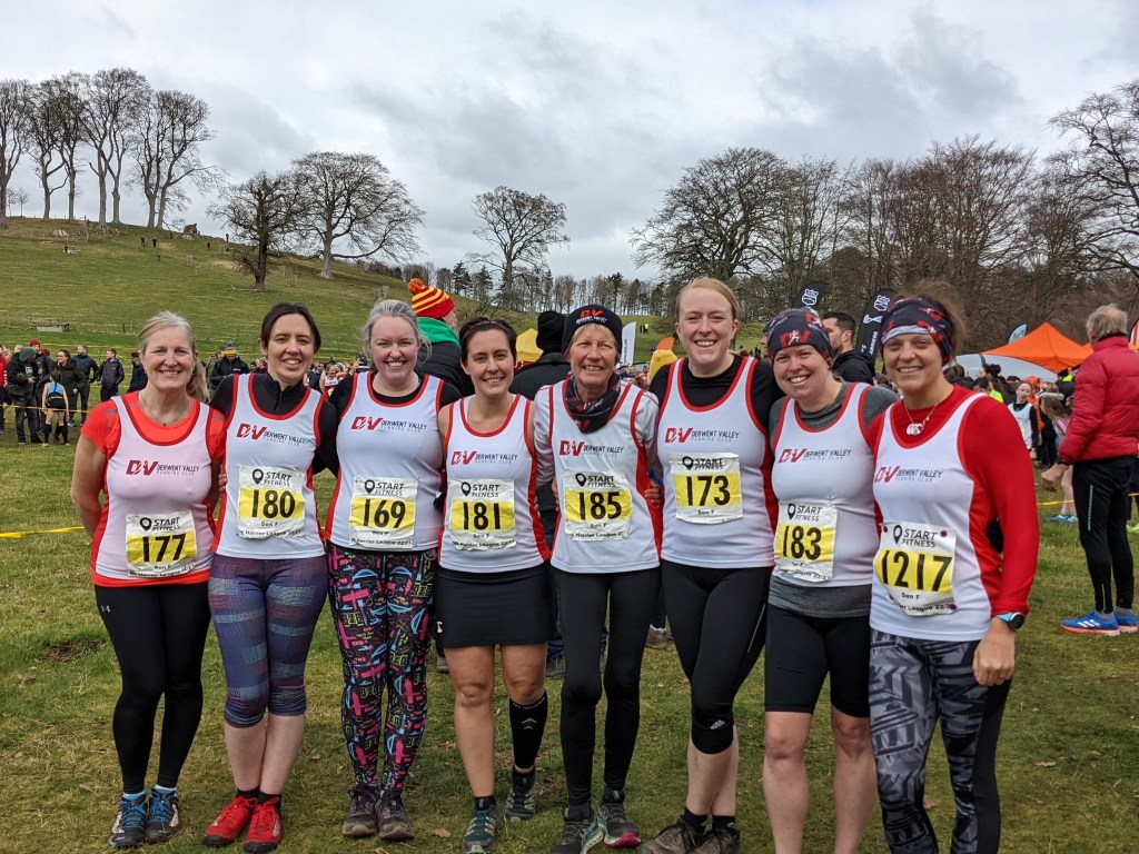 DVRC Women's team at Alnwick XC